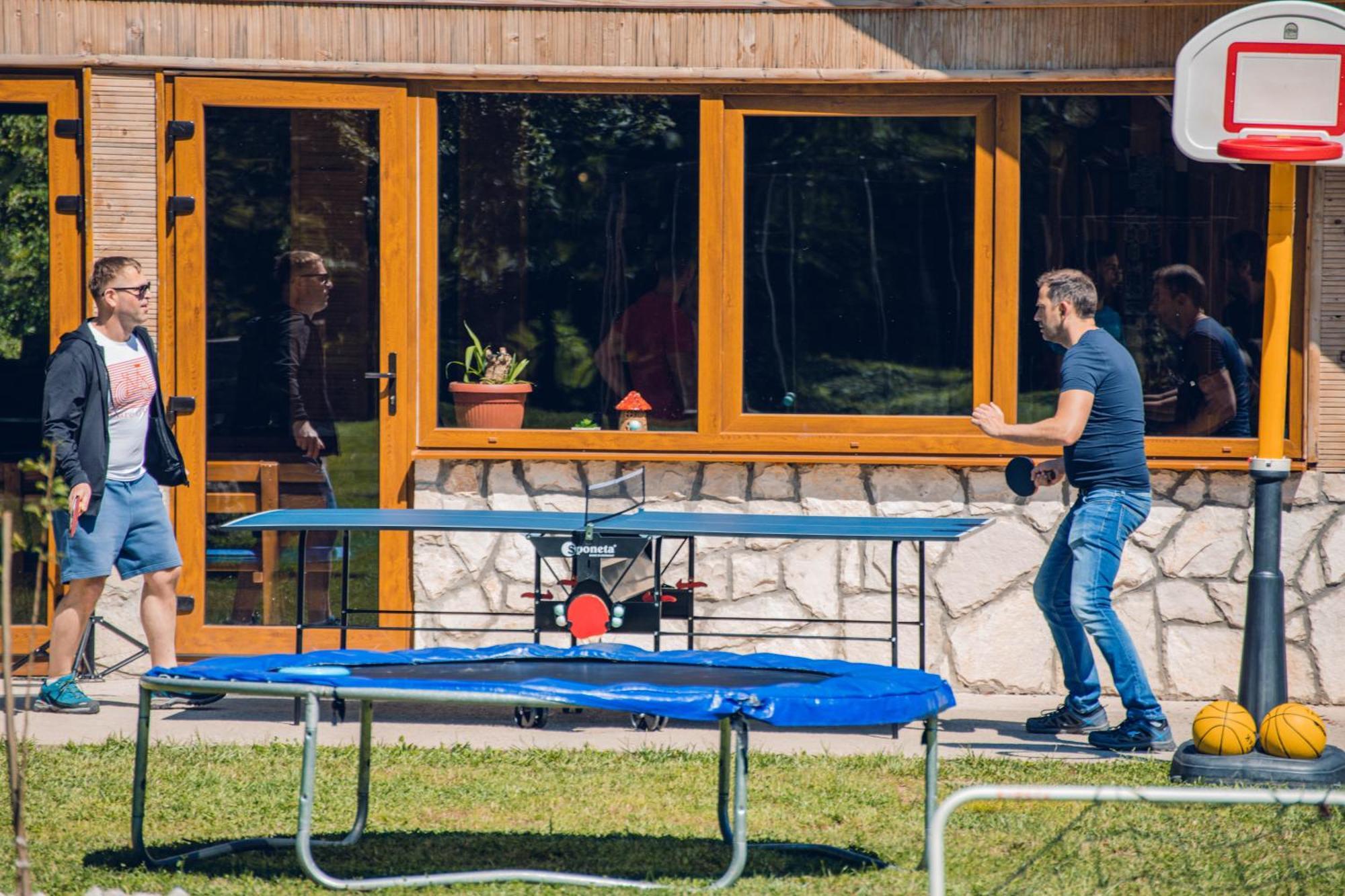 Outdoor Resort Tarasport Foca Exterior photo